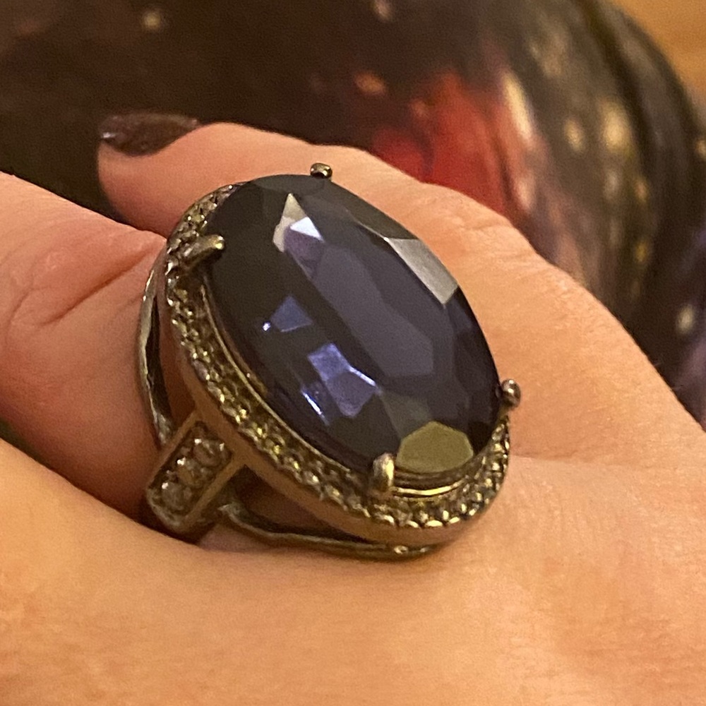 Cocktail ring
